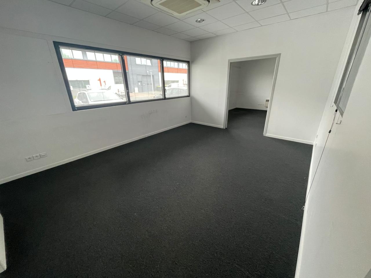 Local d'activité Taverny 872m² Location local d'activité Taverny Val-d'Oise OLACT2426792 5